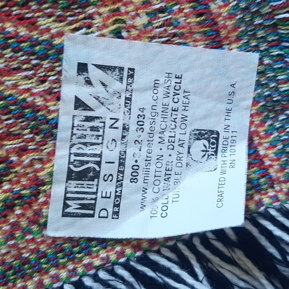 Mill Street Designs Gift Cotton Woven Throw Blanket. - Picture 10 of 10